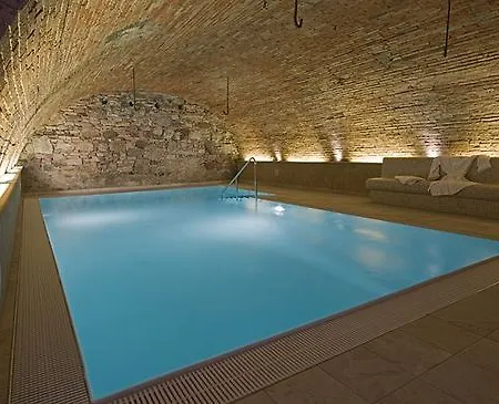 Gerbe Hotel 4*